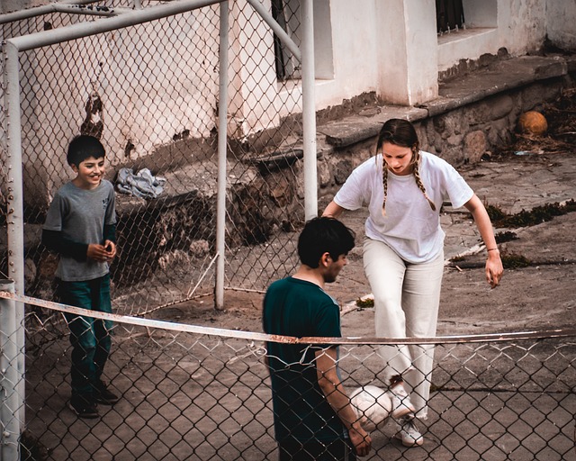 亚冬会男子冰球：中国队8-0大胜泰国队取小组赛首胜.